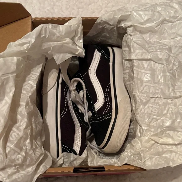 Vans Kids Black and White Sneakers - Picture 6 of 6
